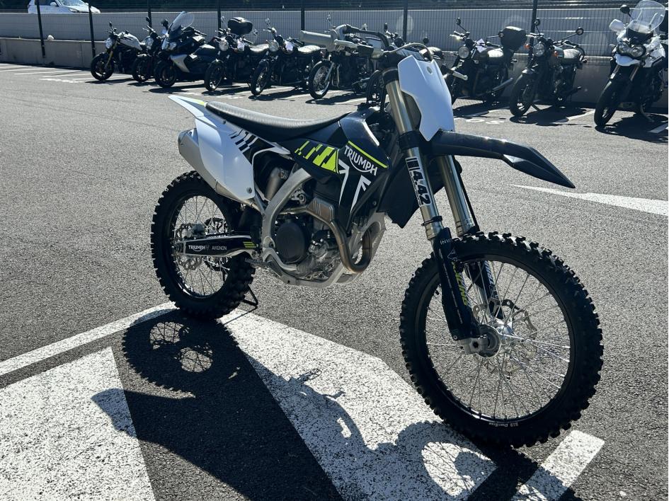 TRIUMPH TF 250-X