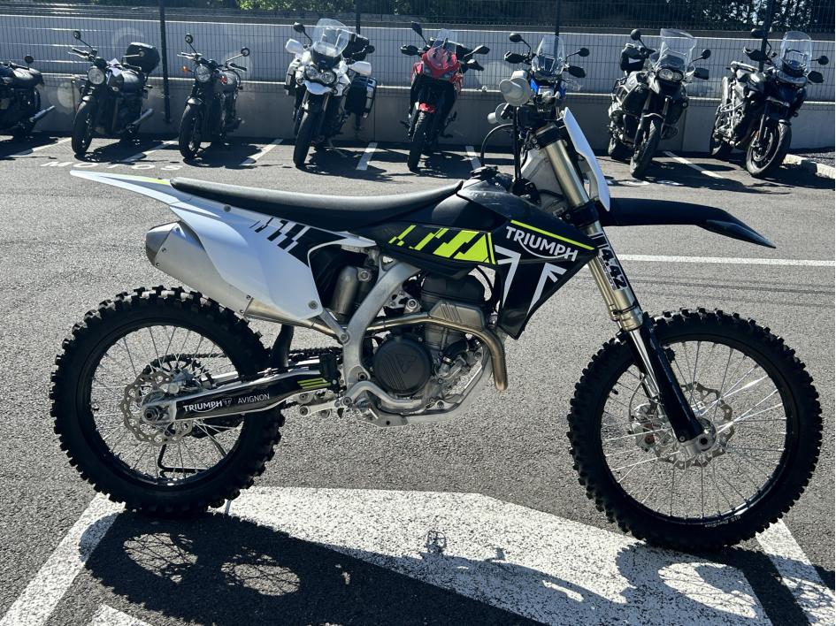 TRIUMPH TF 250-X