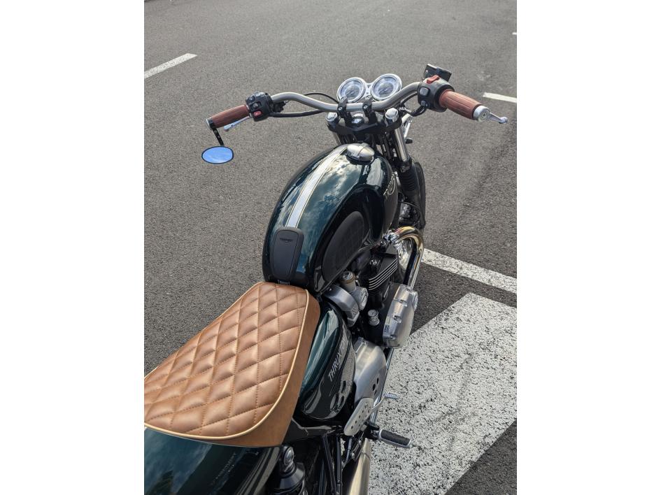 TRIUMPH THRUXTON 1200 COMPETITION GREEN 