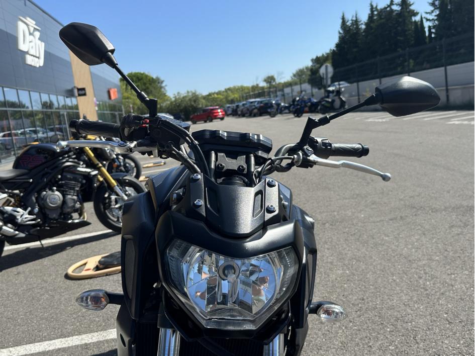 YAMAHA MT-07 (47.5CV)