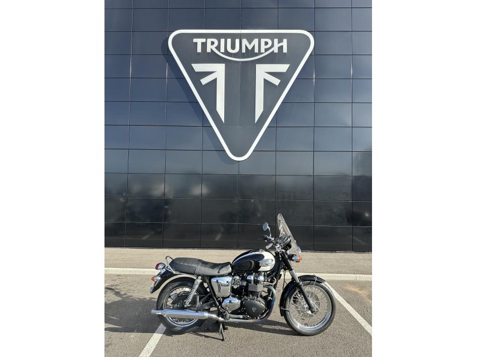 TRIUMPH BONNEVILLE 865 T100