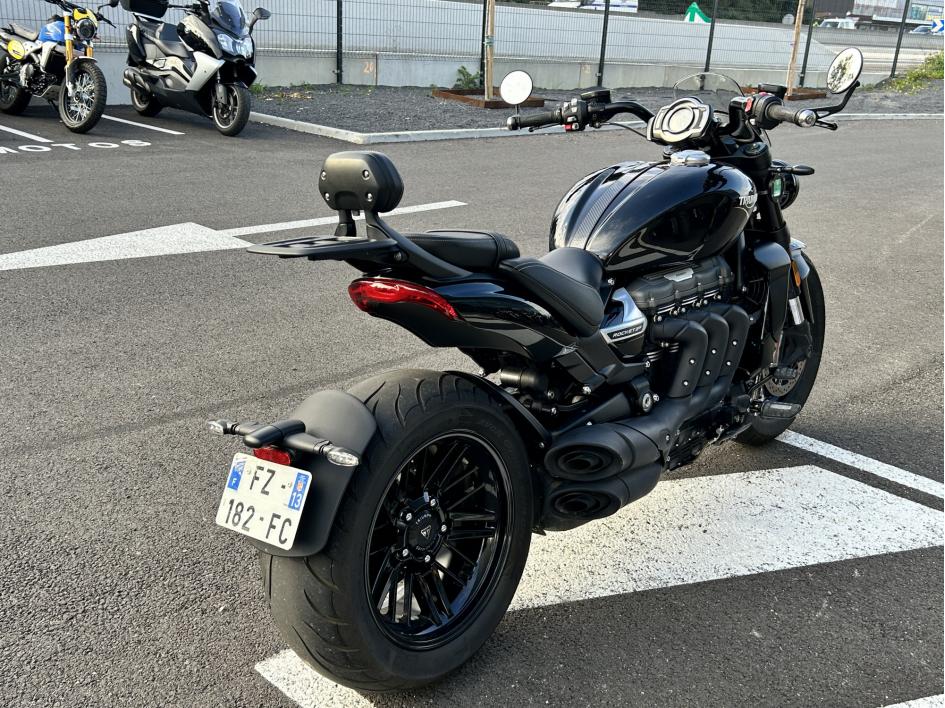 TRIUMPH ROCKET 3 GT BLACK EDITION