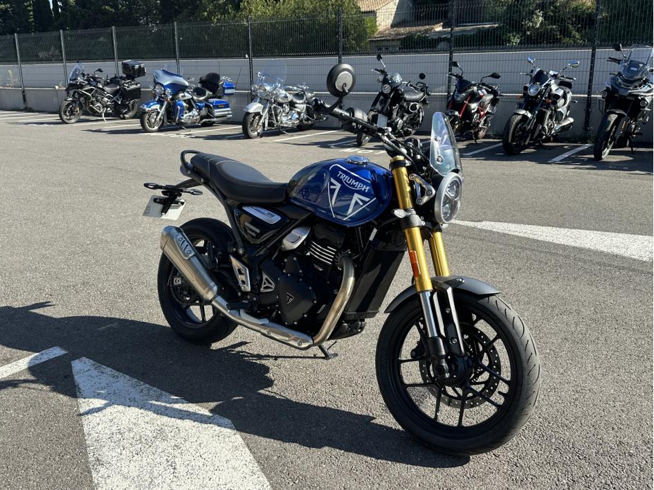 TRIUMPH SPEED 400