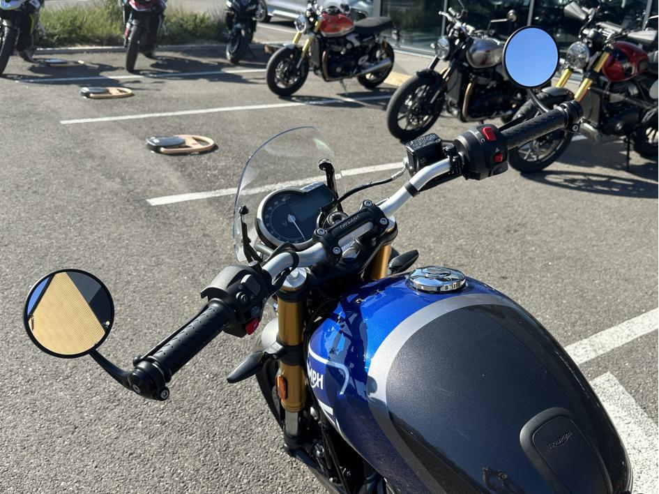 TRIUMPH SPEED 400