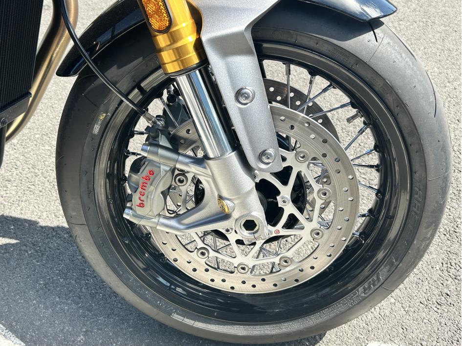TRIUMPH THRUXTON 1200 RS FINAL EDITION