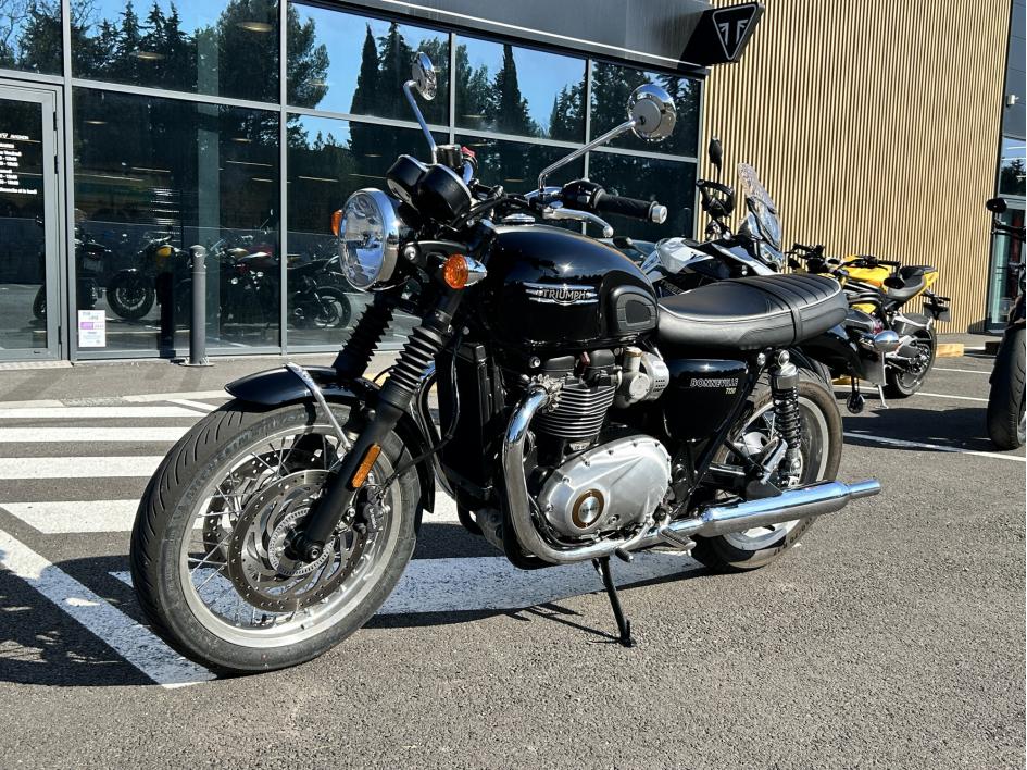 TRIUMPH BONNEVILLE T120