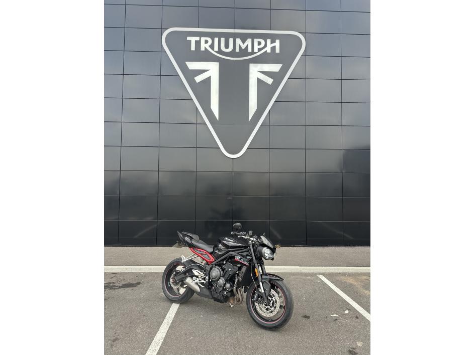 TRIUMPH STREET TRIPLE 765 R