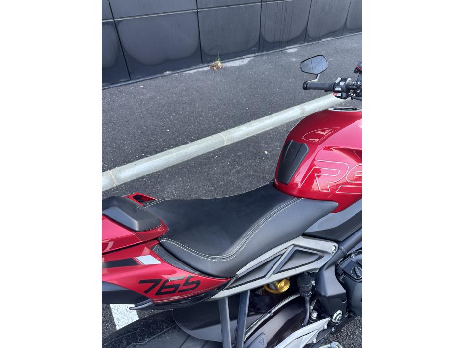 TRIUMPH STREET TRIPLE 765 RS