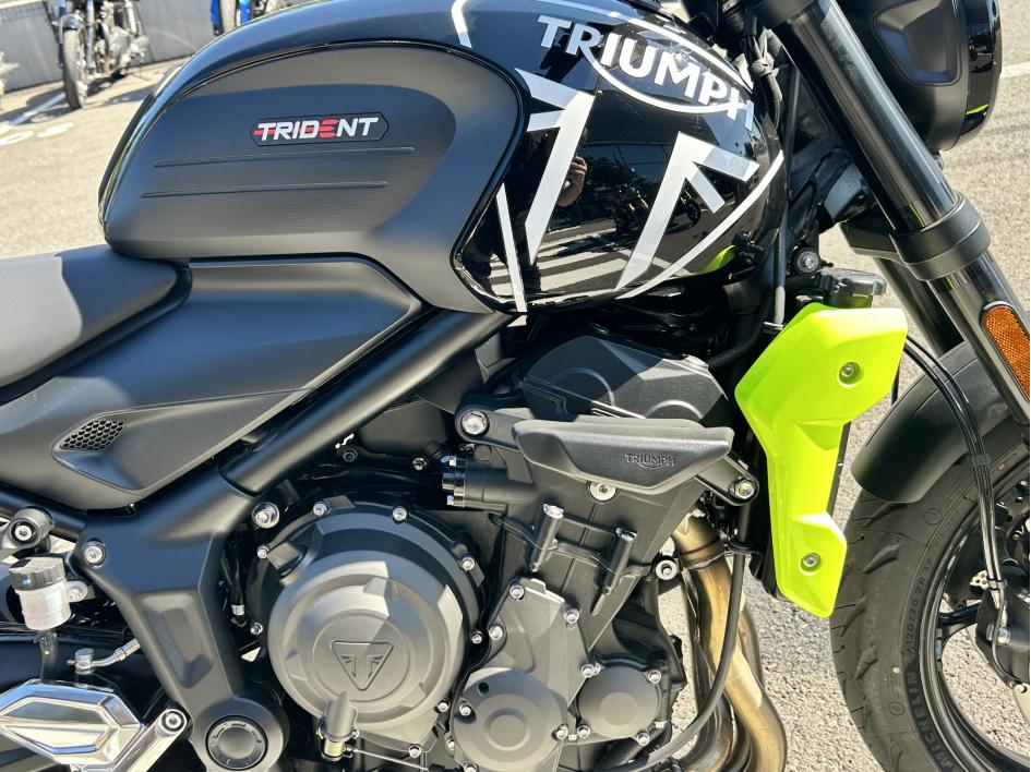 TRIUMPH TRIDENT 660 Eligible A2