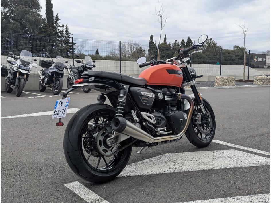 TRIUMPH SPEED TWIN 1200