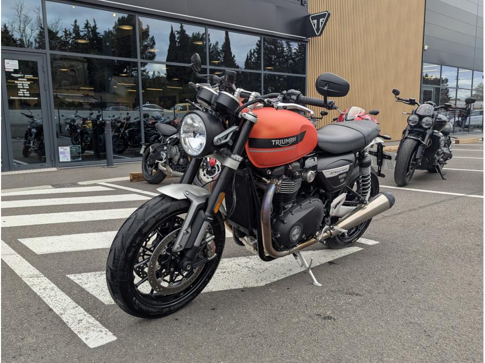 TRIUMPH SPEED TWIN 1200