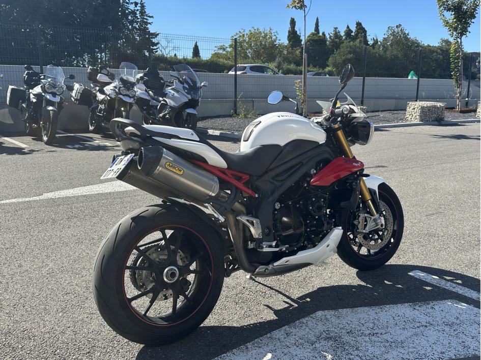 TRIUMPH SPEED TRIPLE 1050 R ABS