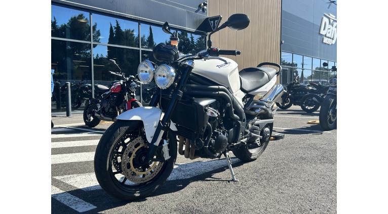 TRIUMPH SPEED TRIPLE 1050