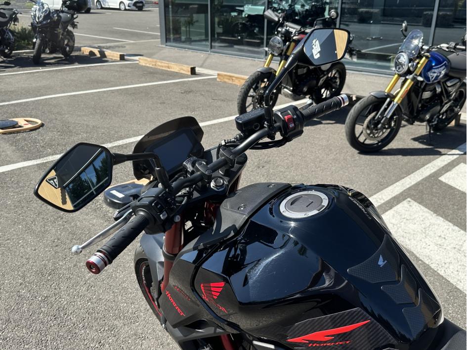 HONDA CB 750 HORNET