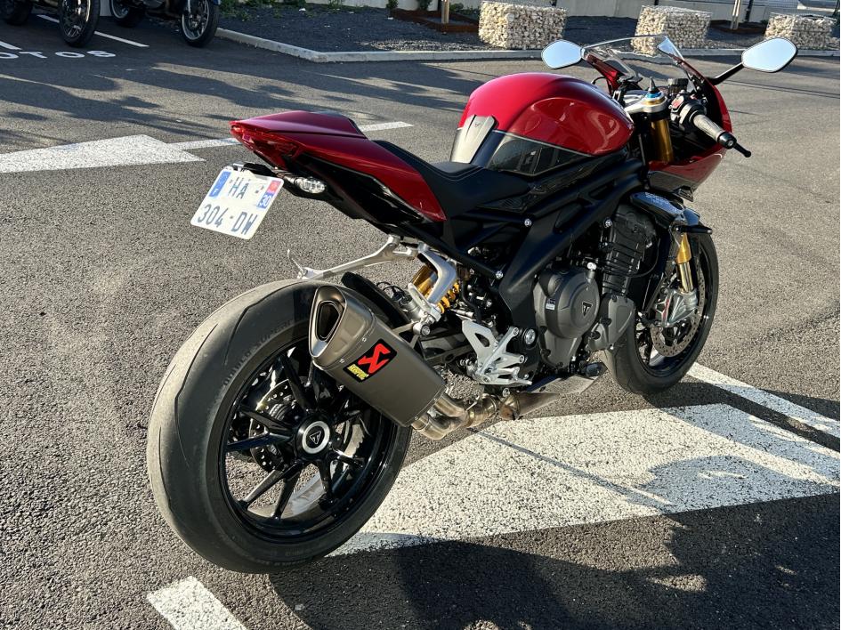 TRIUMPH SPEED TRIPLE 1200 RR 2024