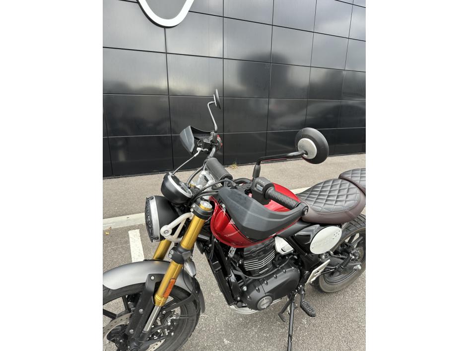 TRIUMPH Scrambler 400 X