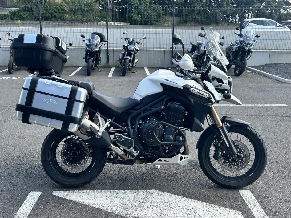 TRIUMPH TIGER 1200 EXPLORER XC