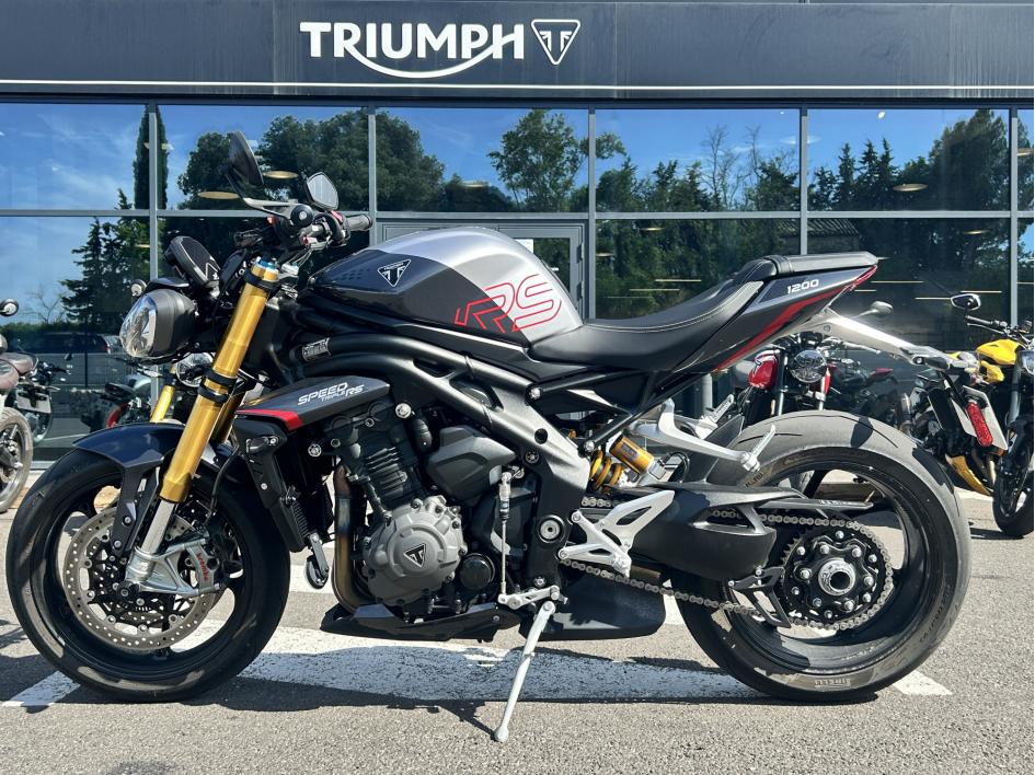 TRIUMPH SPEED TRIPLE 1200 RS