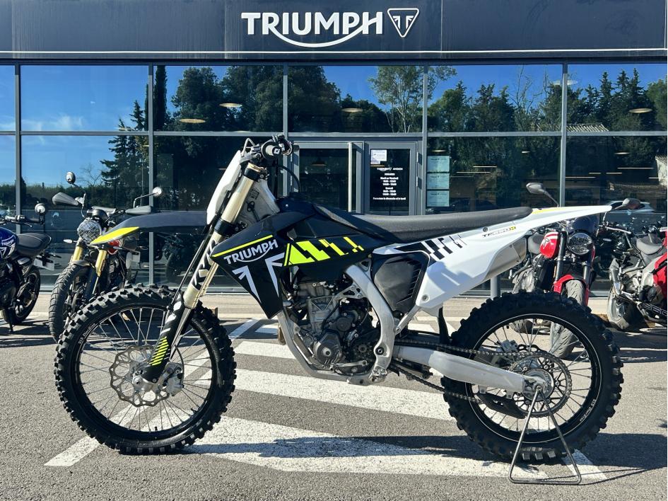 TRIUMPH TF 250-X
