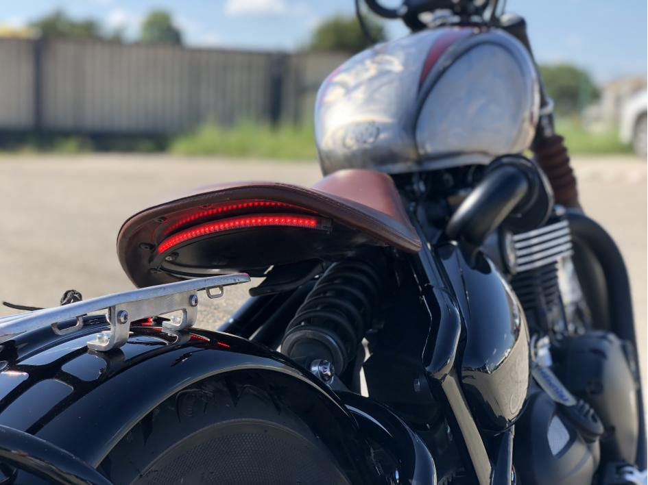 Bobber 1200