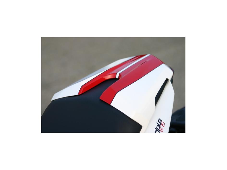 Street Triple R 